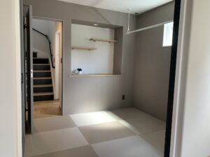 注文住宅の3.7畳和室の実例(琉球畳9枚)
